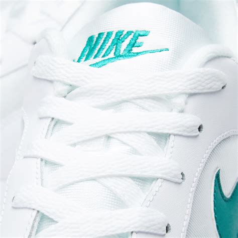 nike outbuest weiss grün|Nike Outburst OG W White & Opal Green .